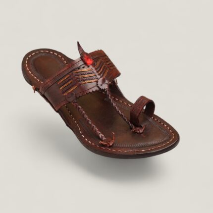 Wire Shilai Kapshi Brown Men's Kolhapuri Chappal
