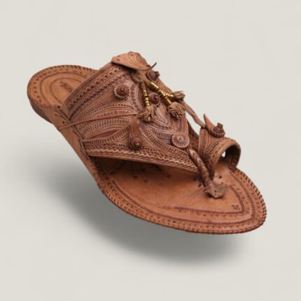 Timeless Men's Shahu  Kolhapuri Chappal