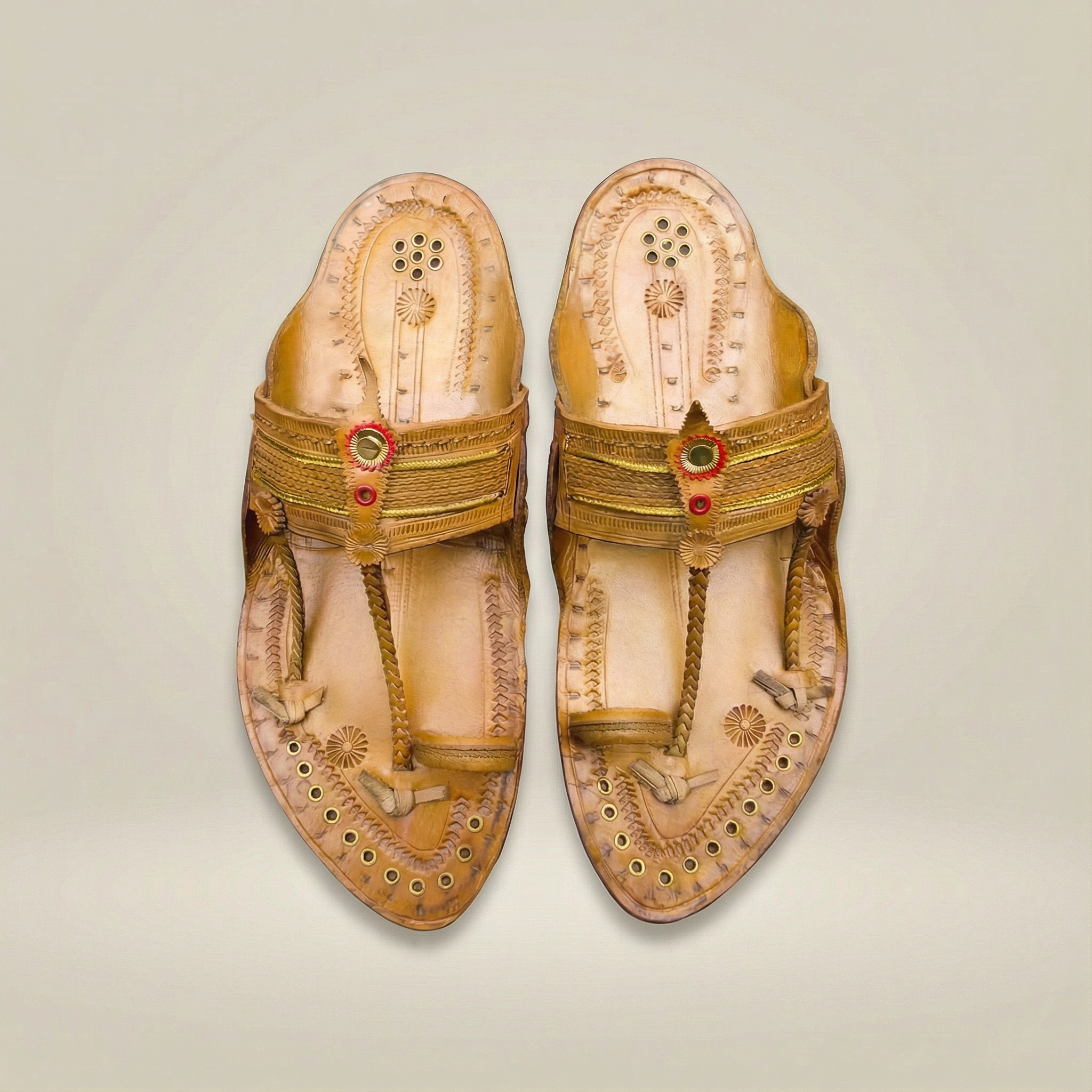 Amdar-Kapshi-4 Original Amdar Kapshi Kolhapuri Chappal – Handcrafted Rugged Leather Footwear for Men - Image 1